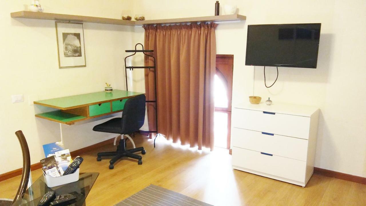 萨莱诺Bilocale In Centro公寓 外观 照片